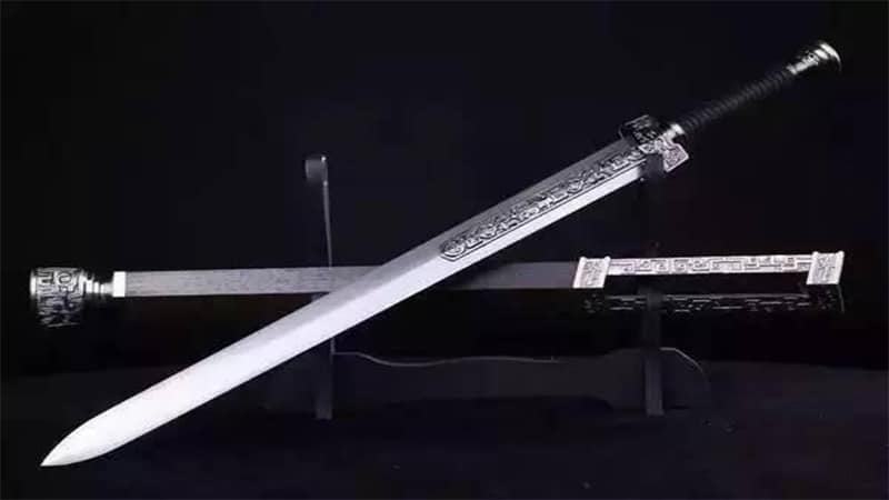 Tìm hiểu chi tiết ý nghĩa giấc mơ thấy kiếm?